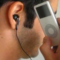 Você já ouviu falar na doença do iPod? Há quem diga que ela já chegou ao Brasil
