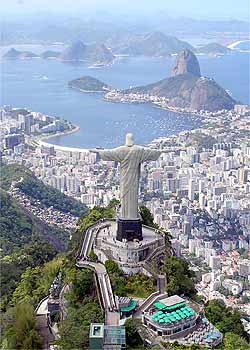 Rio espera arrecadar R$ 3 bilhões com turismo no verão